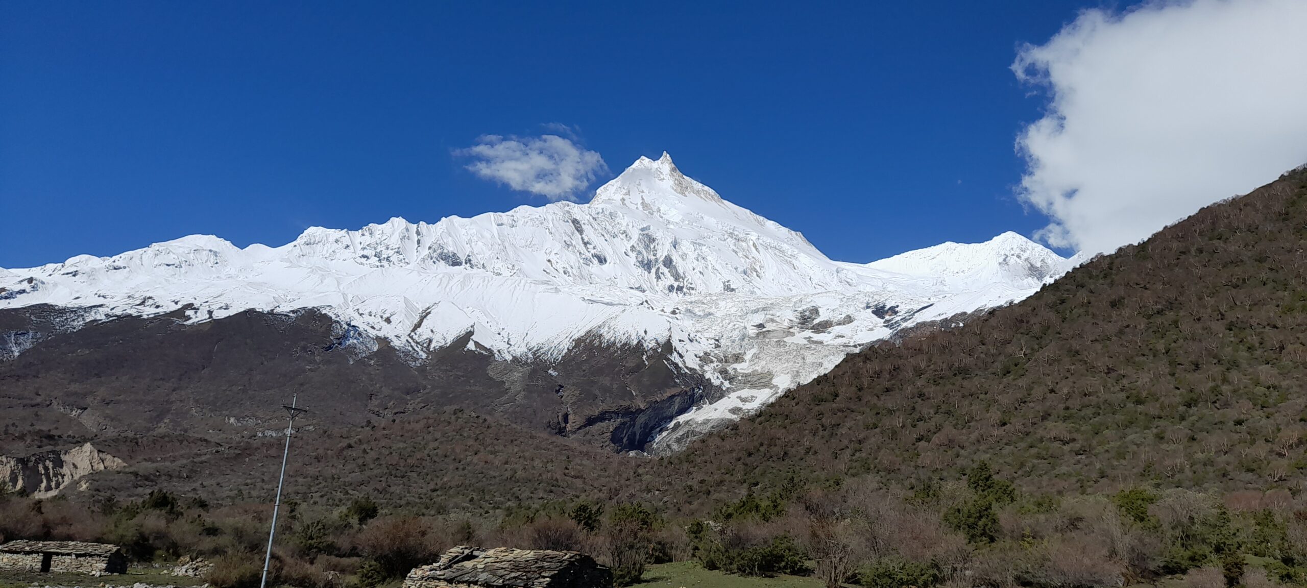 Mt. Manaslu trekking 8163m in the way between Samagaun and Samdo